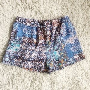 South moon under / Abbeline printed shorts
